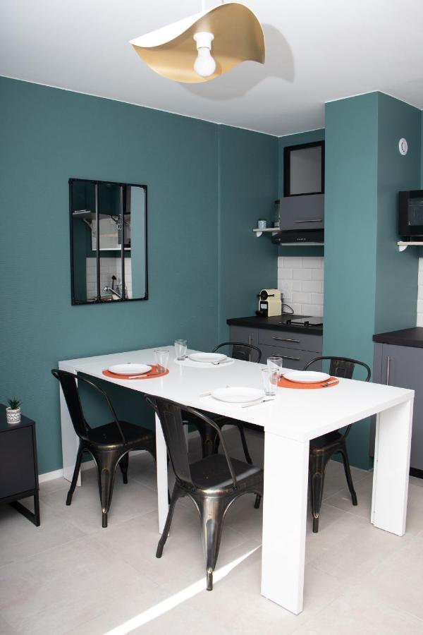 Studio Tout Equipe Centre-Ville Proche De La Gare Cluses Kültér fotó